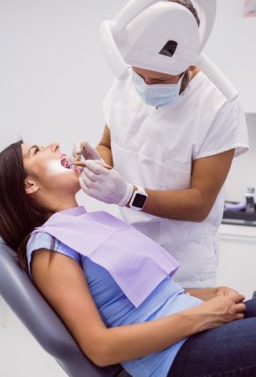 Dentist Can Alleviate Dental Anxiety in Kids